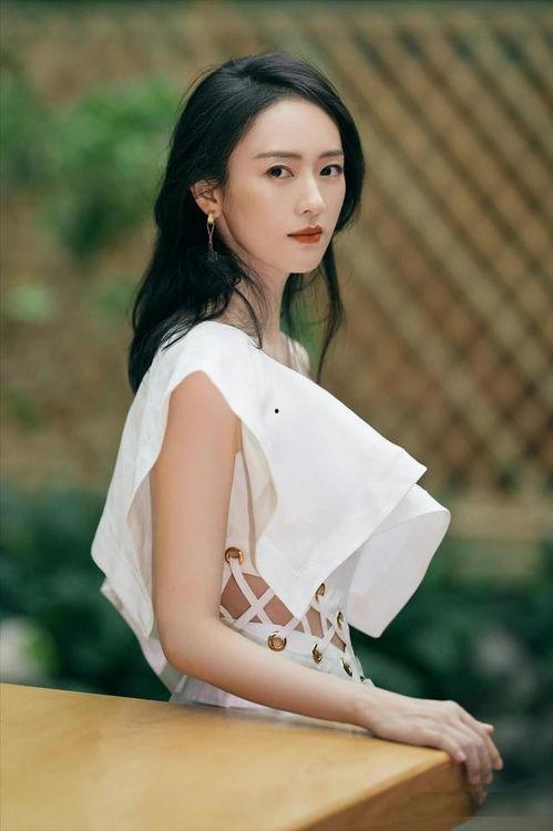 明星童瑶图片